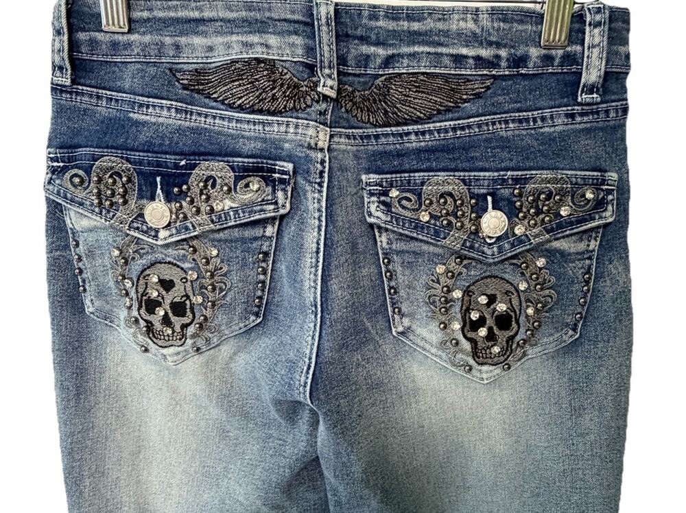 Urban Weekend Retro Flare Jeans Embroidered Bling Skulls Wings StuddedSz 7 30x31